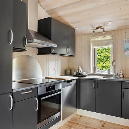 4800-ronne-stampen-vej-2-hus-24 Ferienhaus